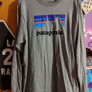 Patagonia long sleeve shirt
